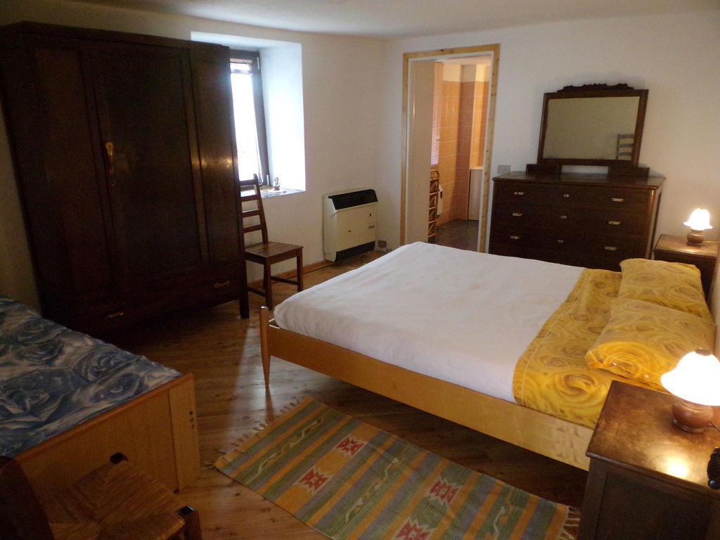 B&B Rocca Di Bajedo Pasturo Pokoj fotografie