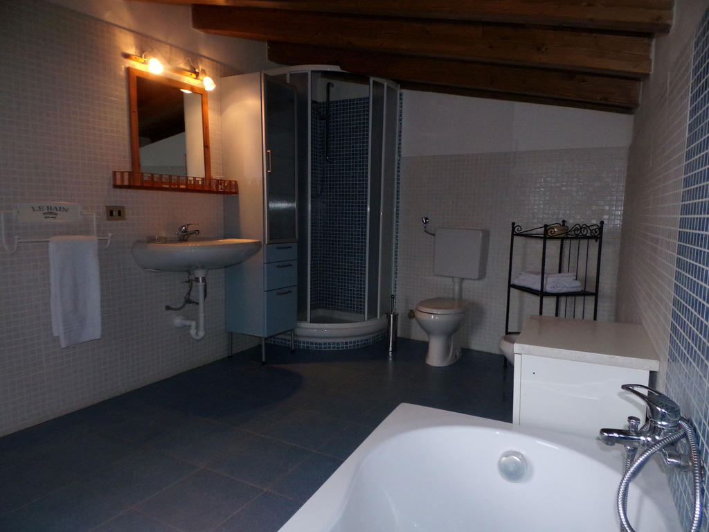 B&B Rocca Di Bajedo Pasturo Pokoj fotografie